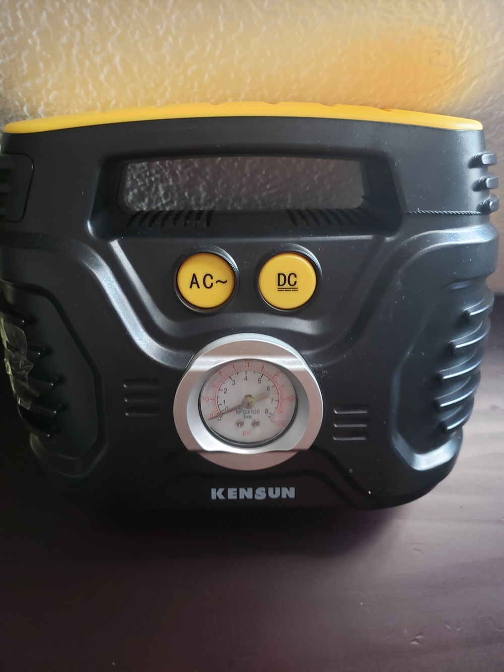 Portable Air Compressor – Black & Yellow